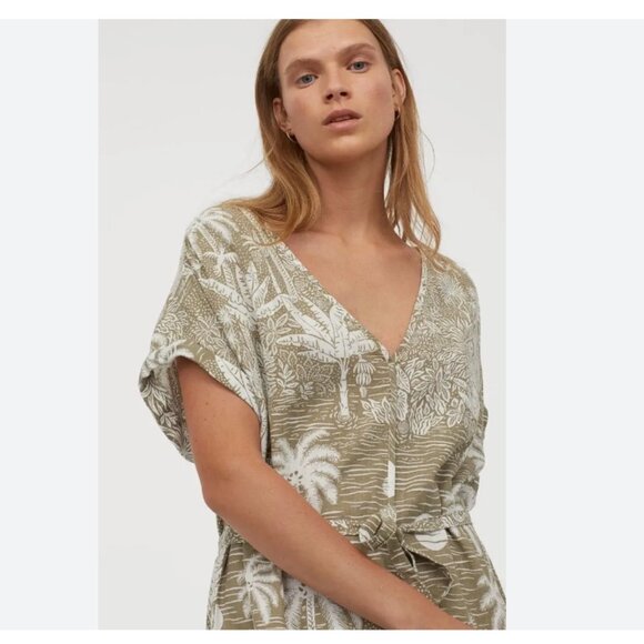 Desmond & Dempsey X H&M collab linen dress S
Shift fit
Pi to put 20” - Picture 3 of 4